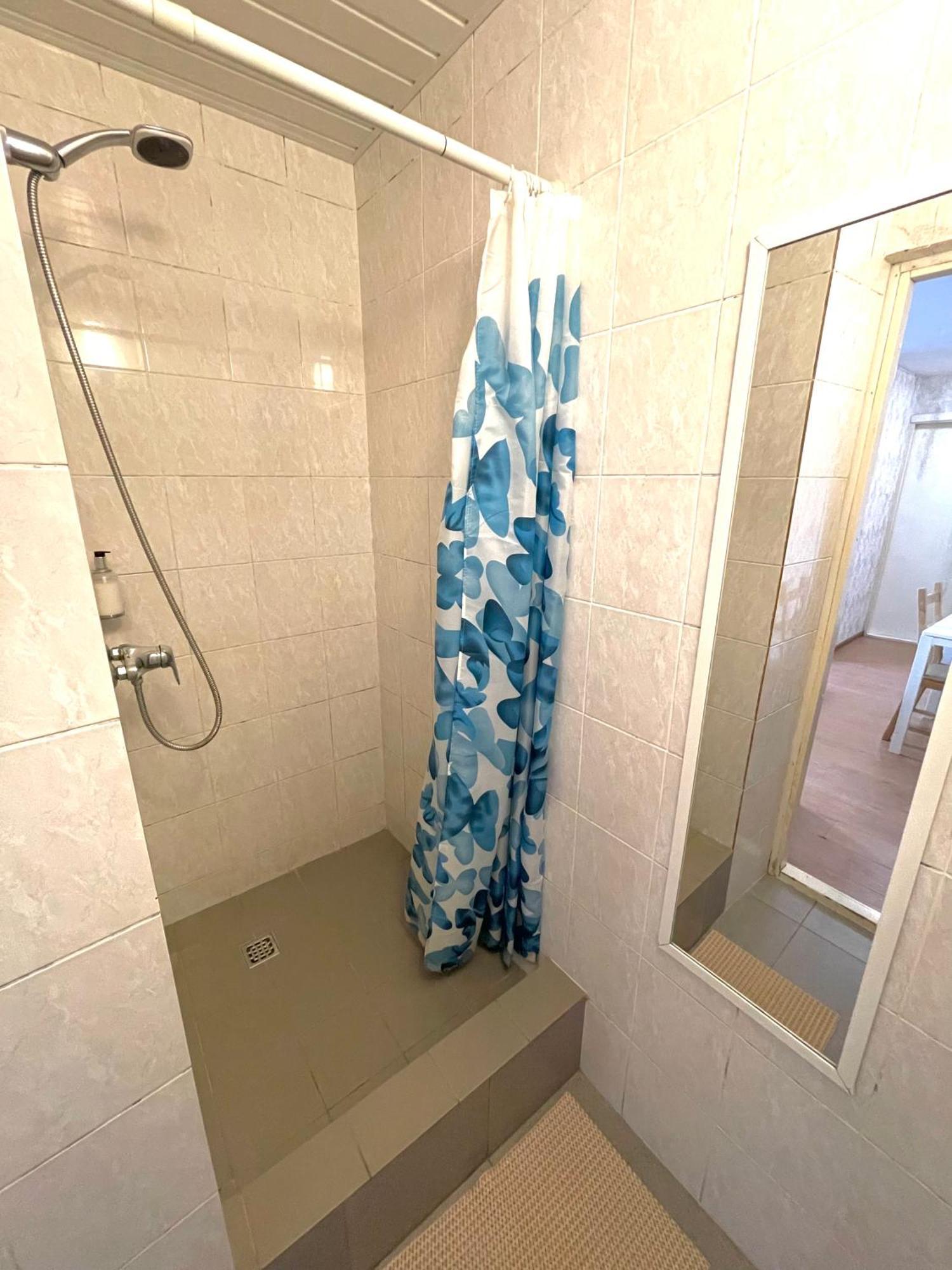 Savan House "Easy Kaunas" Buitenkant foto
