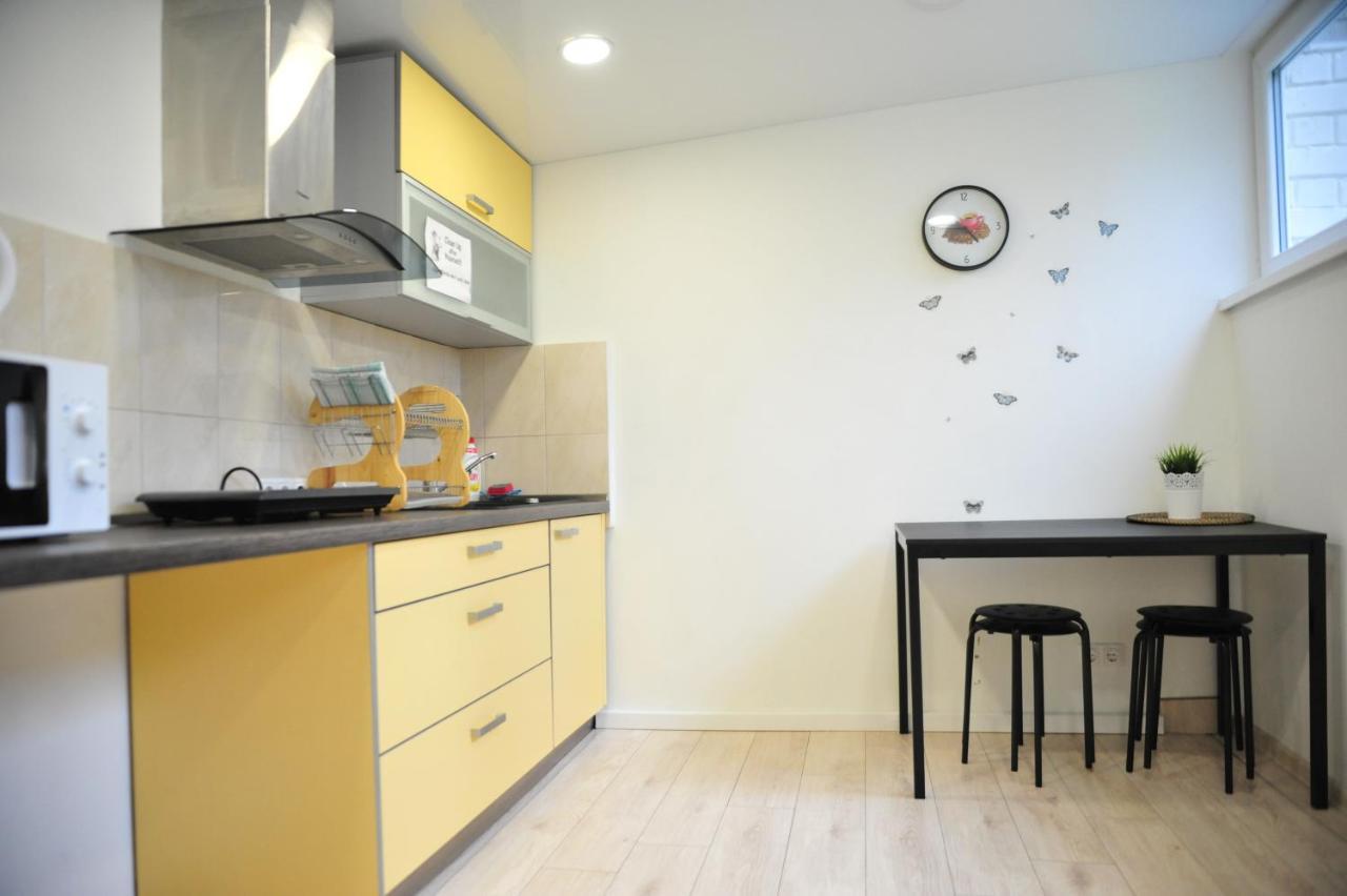 Savan House "Easy Kaunas" Buitenkant foto
